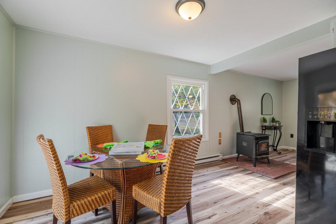 115 RISK RD, NEW MARKET, Virginia 22844, 2 Bedrooms Bedrooms, ,1 BathroomBathrooms,Residential,115 RISK RD,670579 MLS # 670579