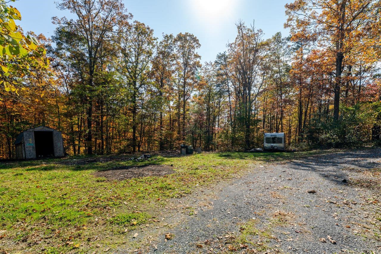 115 RISK RD, NEW MARKET, Virginia 22844, 2 Bedrooms Bedrooms, ,1 BathroomBathrooms,Residential,115 RISK RD,670579 MLS # 670579