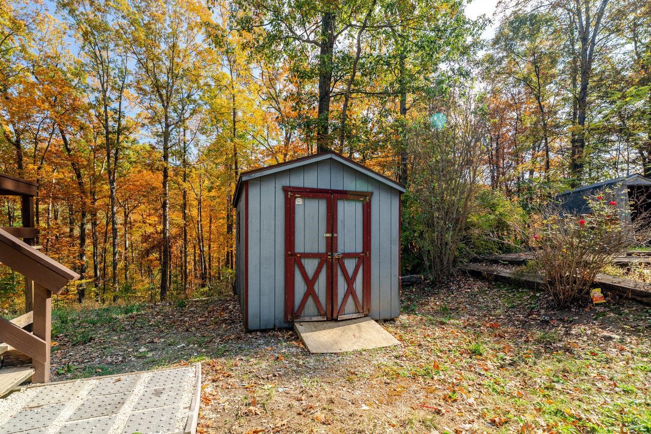 115 RISK RD, NEW MARKET, Virginia 22844, 2 Bedrooms Bedrooms, ,1 BathroomBathrooms,Residential,115 RISK RD,670579 MLS # 670579