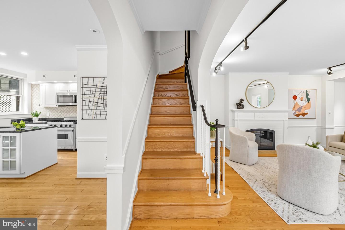 1628 44TH ST NW, WASHINGTON, District Of Columbia 20007, 4 Bedrooms Bedrooms, 7 Rooms Rooms,3 BathroomsBathrooms,Residential,For sale,1628 44TH ST NW,DCDC2216576 MLS # DCDC2216576 1628 44TH ST NW, WASHINGTON, District Of Columbia 20007, 4 Bedrooms Bedrooms, 7 Rooms Rooms,3 BathroomsBathrooms,Residential,For sale,1628 44TH ST NW,DCDC2216576 MLS # DCDC2216576