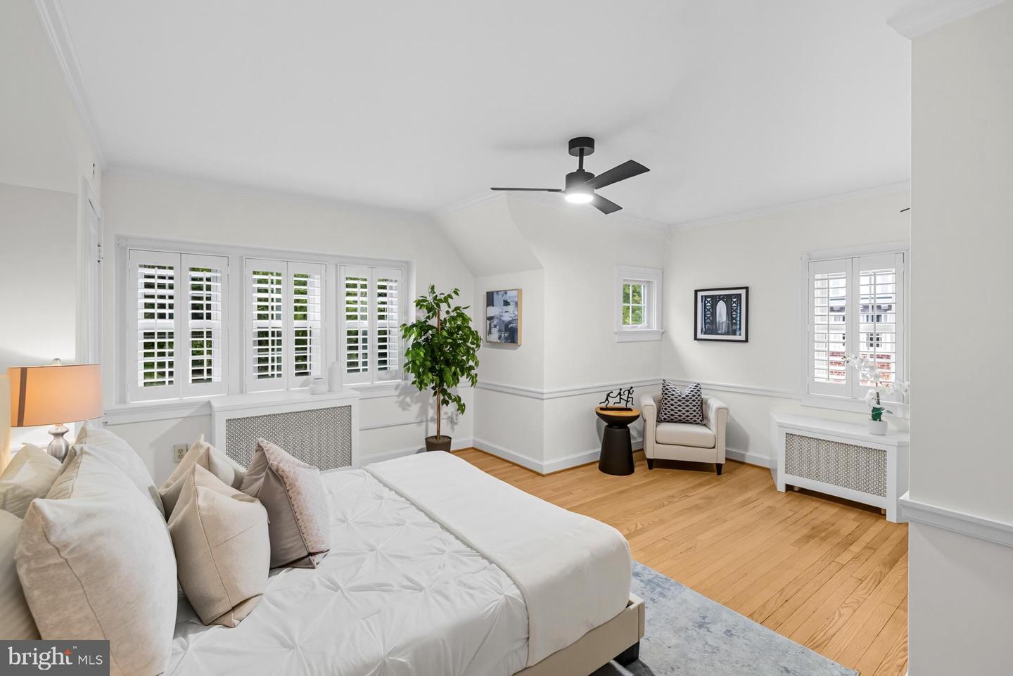 1628 44TH ST NW, WASHINGTON, District Of Columbia 20007, 4 Bedrooms Bedrooms, 7 Rooms Rooms,3 BathroomsBathrooms,Residential,For sale,1628 44TH ST NW,DCDC2216576 MLS # DCDC2216576 1628 44TH ST NW, WASHINGTON, District Of Columbia 20007, 4 Bedrooms Bedrooms, 7 Rooms Rooms,3 BathroomsBathrooms,Residential,For sale,1628 44TH ST NW,DCDC2216576 MLS # DCDC2216576