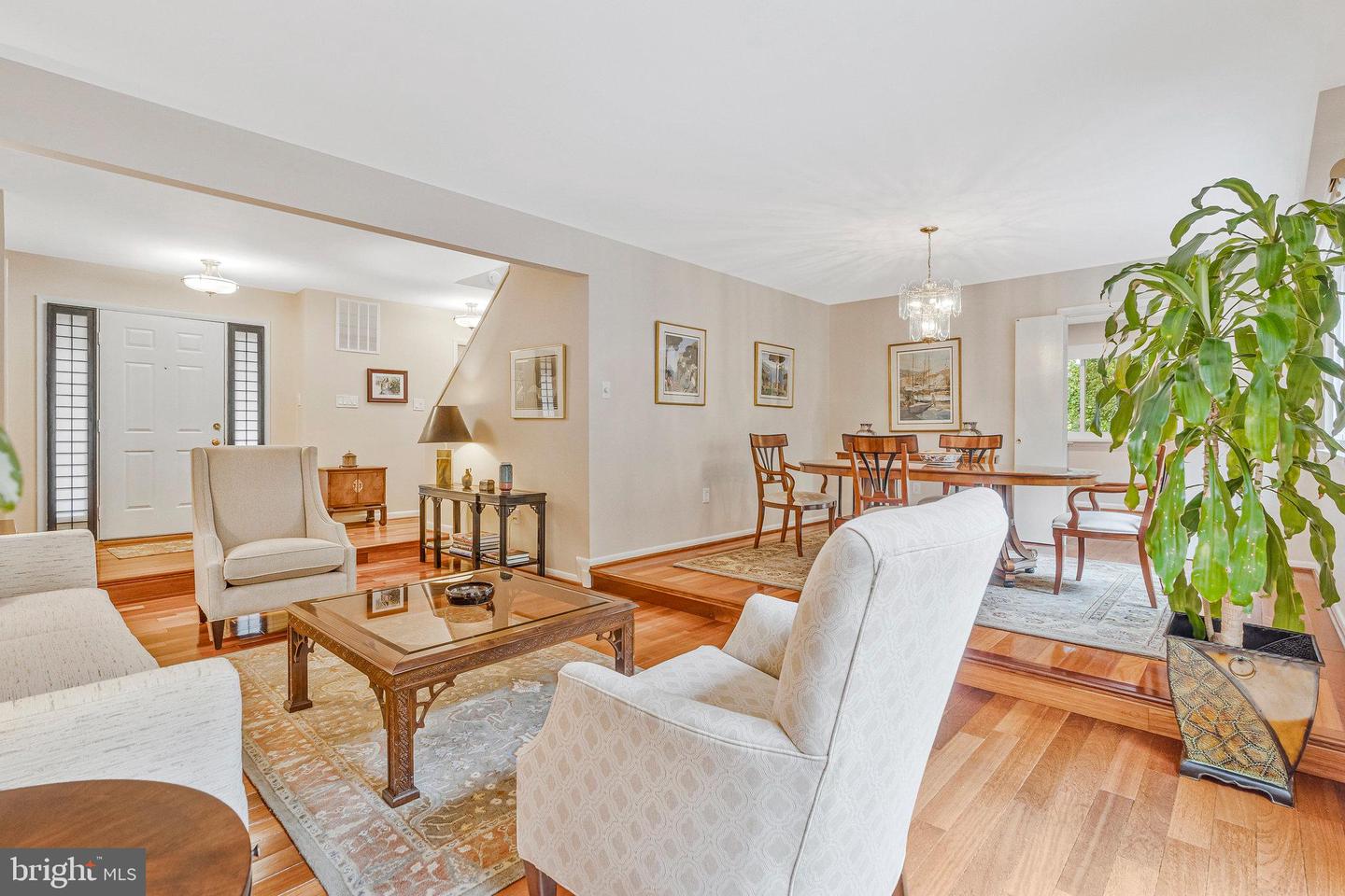 3800 HEMLOCK WAY, FAIRFAX, Virginia 22030, 3 Bedrooms Bedrooms, ,2 BathroomsBathrooms,Residential,For sale,3800 HEMLOCK WAY,VAFC2006880 MLS # VAFC2006880 3800 HEMLOCK WAY, FAIRFAX, Virginia 22030, 3 Bedrooms Bedrooms, ,2 BathroomsBathrooms,Residential,For sale,3800 HEMLOCK WAY,VAFC2006880 MLS # VAFC2006880