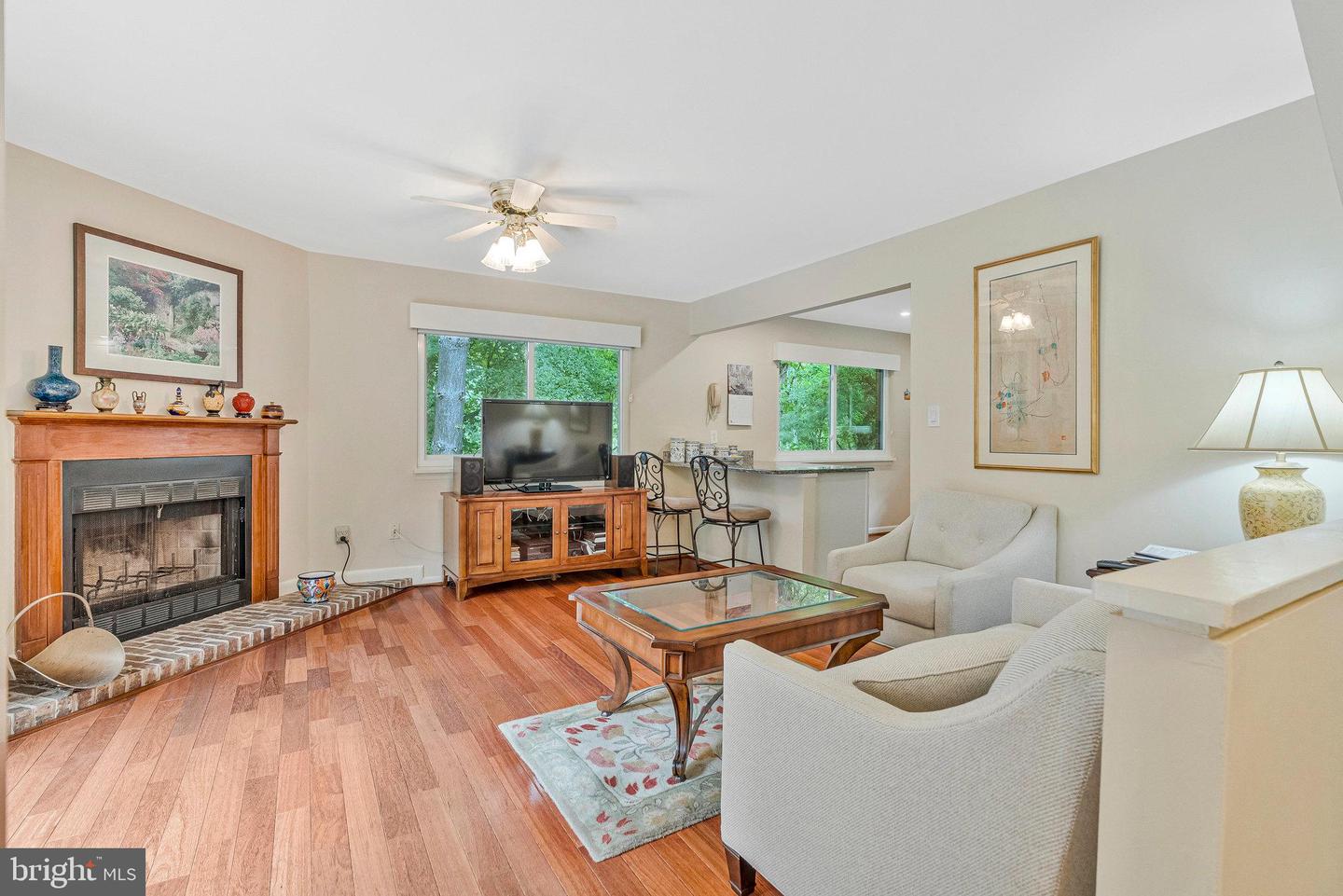 3800 HEMLOCK WAY, FAIRFAX, Virginia 22030, 3 Bedrooms Bedrooms, ,2 BathroomsBathrooms,Residential,For sale,3800 HEMLOCK WAY,VAFC2006880 MLS # VAFC2006880 3800 HEMLOCK WAY, FAIRFAX, Virginia 22030, 3 Bedrooms Bedrooms, ,2 BathroomsBathrooms,Residential,For sale,3800 HEMLOCK WAY,VAFC2006880 MLS # VAFC2006880