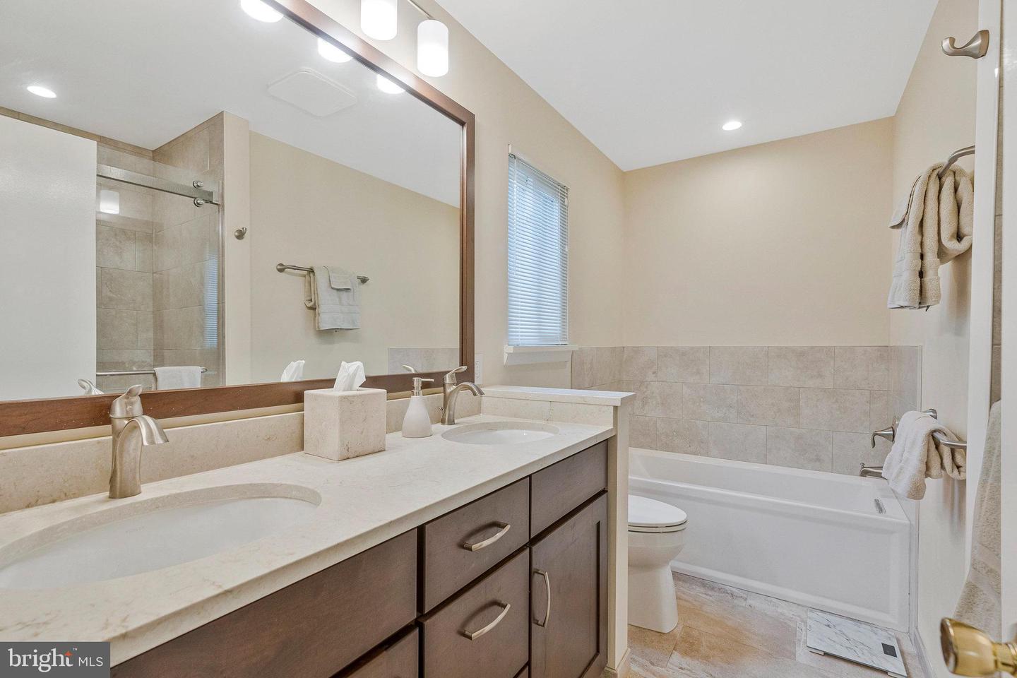 3800 HEMLOCK WAY, FAIRFAX, Virginia 22030, 3 Bedrooms Bedrooms, ,2 BathroomsBathrooms,Residential,For sale,3800 HEMLOCK WAY,VAFC2006880 MLS # VAFC2006880 3800 HEMLOCK WAY, FAIRFAX, Virginia 22030, 3 Bedrooms Bedrooms, ,2 BathroomsBathrooms,Residential,For sale,3800 HEMLOCK WAY,VAFC2006880 MLS # VAFC2006880