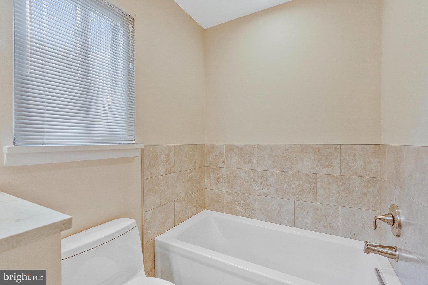 3800 HEMLOCK WAY, FAIRFAX, Virginia 22030, 3 Bedrooms Bedrooms, ,2 BathroomsBathrooms,Residential,For sale,3800 HEMLOCK WAY,VAFC2006880 MLS # VAFC2006880 3800 HEMLOCK WAY, FAIRFAX, Virginia 22030, 3 Bedrooms Bedrooms, ,2 BathroomsBathrooms,Residential,For sale,3800 HEMLOCK WAY,VAFC2006880 MLS # VAFC2006880