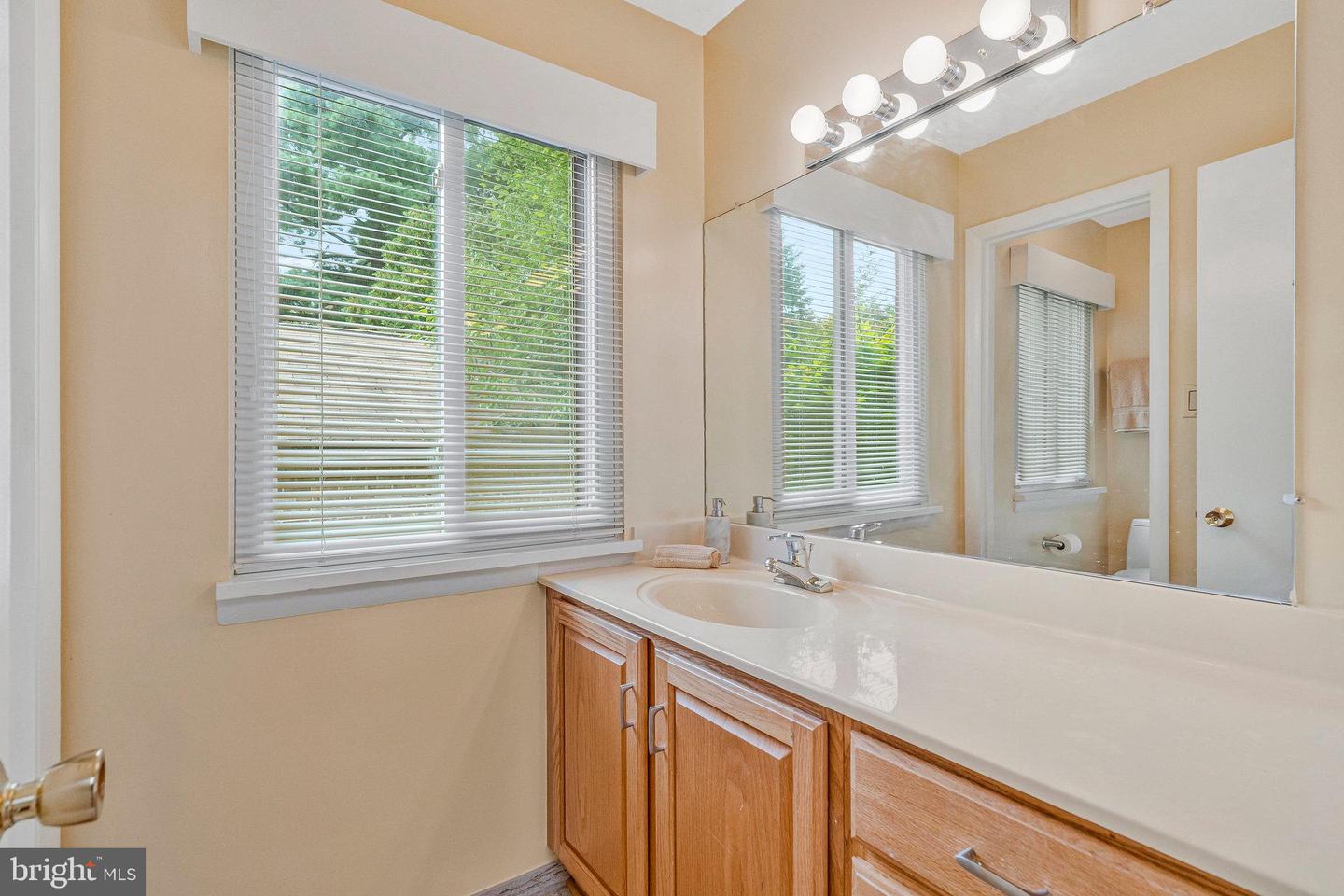 3800 HEMLOCK WAY, FAIRFAX, Virginia 22030, 3 Bedrooms Bedrooms, ,2 BathroomsBathrooms,Residential,For sale,3800 HEMLOCK WAY,VAFC2006880 MLS # VAFC2006880 3800 HEMLOCK WAY, FAIRFAX, Virginia 22030, 3 Bedrooms Bedrooms, ,2 BathroomsBathrooms,Residential,For sale,3800 HEMLOCK WAY,VAFC2006880 MLS # VAFC2006880