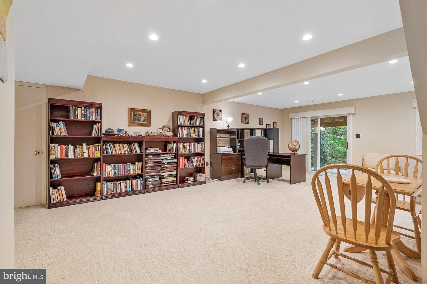 3800 HEMLOCK WAY, FAIRFAX, Virginia 22030, 3 Bedrooms Bedrooms, ,2 BathroomsBathrooms,Residential,For sale,3800 HEMLOCK WAY,VAFC2006880 MLS # VAFC2006880 3800 HEMLOCK WAY, FAIRFAX, Virginia 22030, 3 Bedrooms Bedrooms, ,2 BathroomsBathrooms,Residential,For sale,3800 HEMLOCK WAY,VAFC2006880 MLS # VAFC2006880