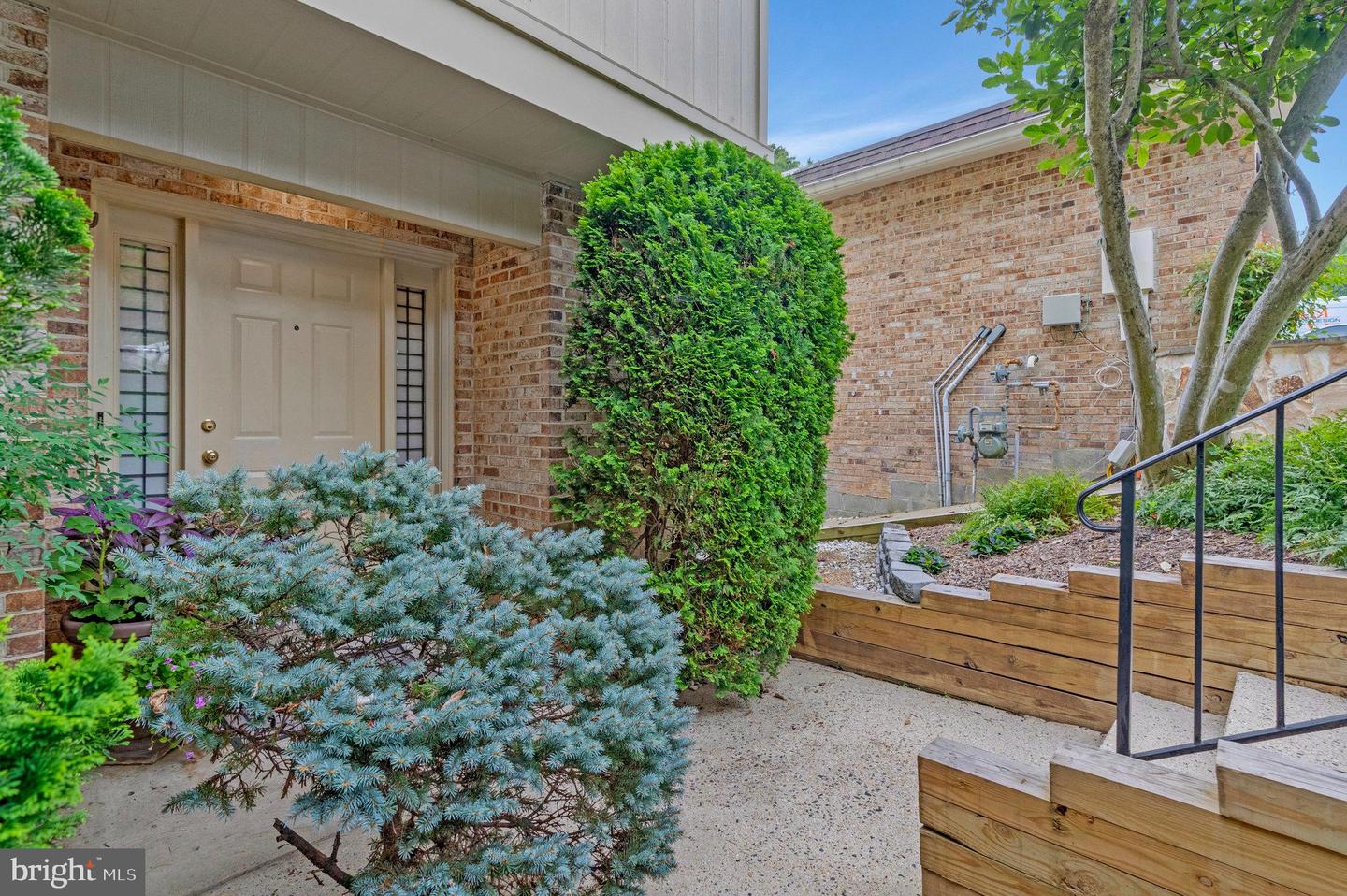 3800 HEMLOCK WAY, FAIRFAX, Virginia 22030, 3 Bedrooms Bedrooms, ,2 BathroomsBathrooms,Residential,For sale,3800 HEMLOCK WAY,VAFC2006880 MLS # VAFC2006880 3800 HEMLOCK WAY, FAIRFAX, Virginia 22030, 3 Bedrooms Bedrooms, ,2 BathroomsBathrooms,Residential,For sale,3800 HEMLOCK WAY,VAFC2006880 MLS # VAFC2006880