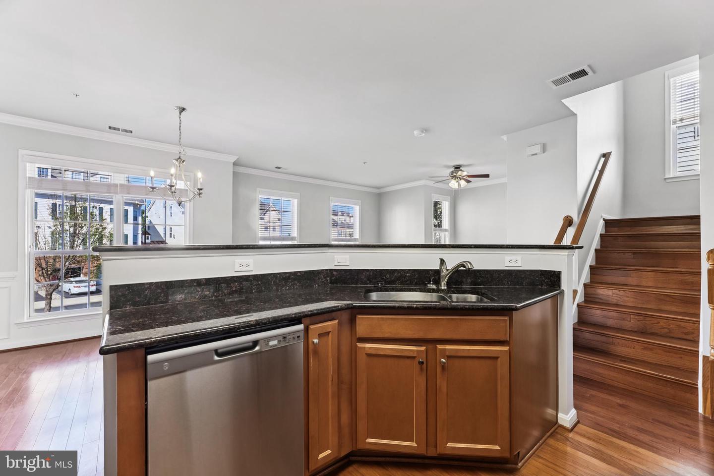 6821 HAMPTON BAY LN, GAINESVILLE, Virginia 20155, 3 Bedrooms Bedrooms, ,2 BathroomsBathrooms,Residential,For sale,6821 HAMPTON BAY LN,VAPW2102718 MLS # VAPW2102718 6821 HAMPTON BAY LN, GAINESVILLE, Virginia 20155, 3 Bedrooms Bedrooms, ,2 BathroomsBathrooms,Residential,For sale,6821 HAMPTON BAY LN,VAPW2102718 MLS # VAPW2102718