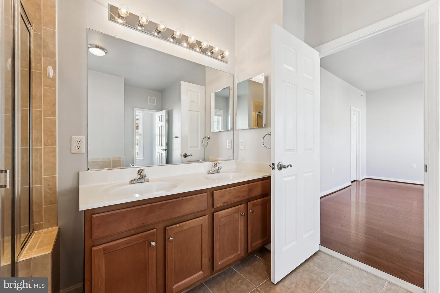 6821 HAMPTON BAY LN, GAINESVILLE, Virginia 20155, 3 Bedrooms Bedrooms, ,2 BathroomsBathrooms,Residential,For sale,6821 HAMPTON BAY LN,VAPW2102718 MLS # VAPW2102718 6821 HAMPTON BAY LN, GAINESVILLE, Virginia 20155, 3 Bedrooms Bedrooms, ,2 BathroomsBathrooms,Residential,For sale,6821 HAMPTON BAY LN,VAPW2102718 MLS # VAPW2102718