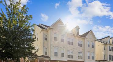 6821 HAMPTON BAY LN, GAINESVILLE, Virginia 20155, 3 Bedrooms Bedrooms, ,2 BathroomsBathrooms,Residential,For sale,6821 HAMPTON BAY LN,VAPW2102718 MLS # VAPW2102718