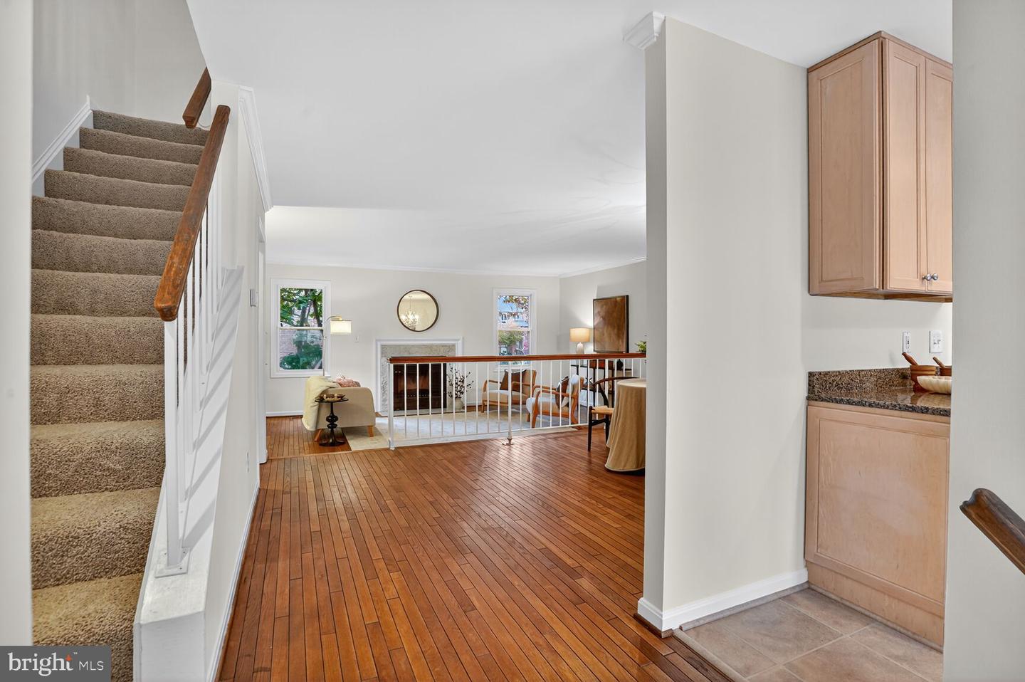 10172 TURNBERRY PL, OAKTON, Virginia 22124, 3 Bedrooms Bedrooms, ,2 BathroomsBathrooms,Residential,For sale,10172 TURNBERRY PL,VAFX2263592 MLS # VAFX2263592 10172 TURNBERRY PL, OAKTON, Virginia 22124, 3 Bedrooms Bedrooms, ,2 BathroomsBathrooms,Residential,For sale,10172 TURNBERRY PL,VAFX2263592 MLS # VAFX2263592