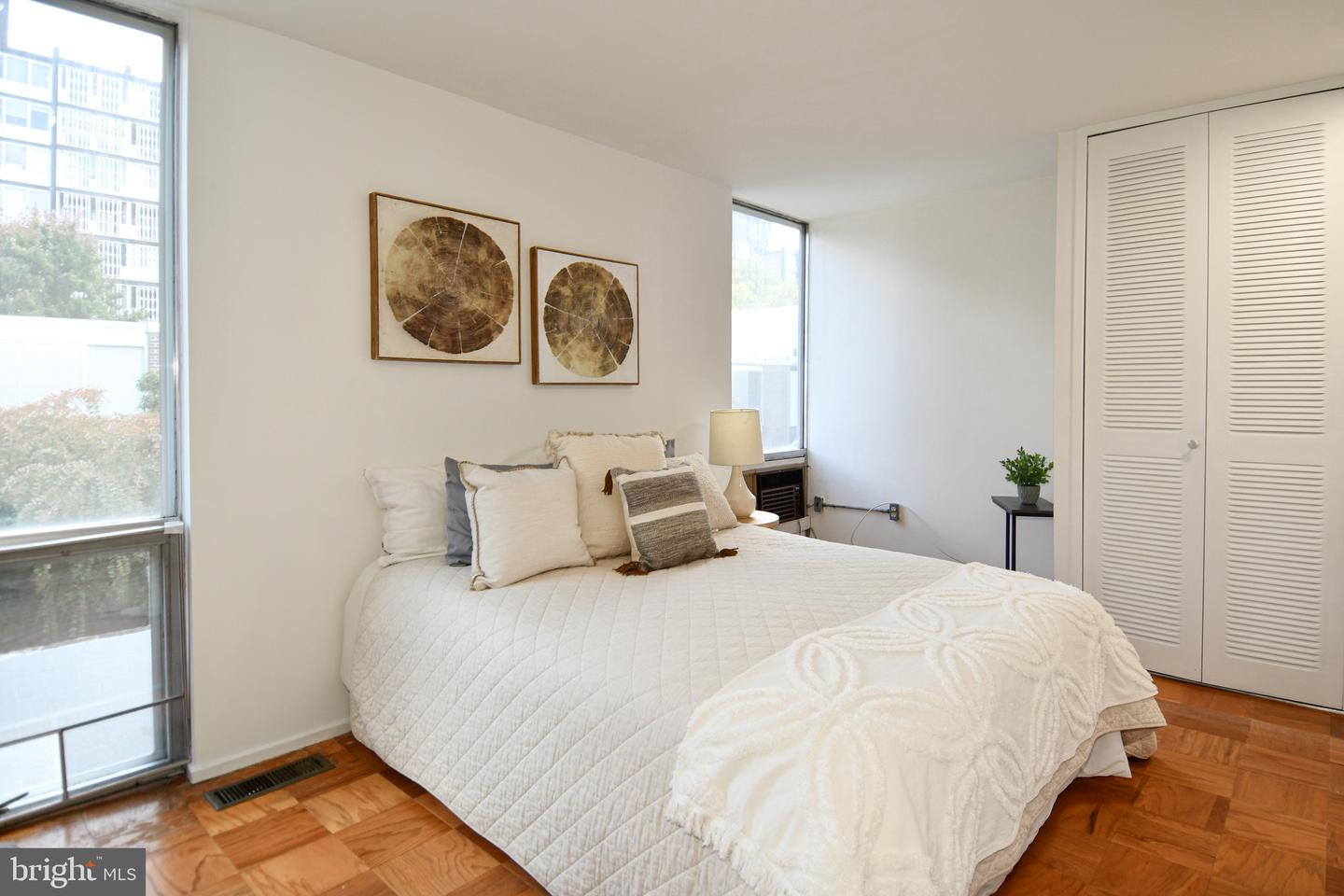 354 N ST SW #354, WASHINGTON, District Of Columbia 20024, 3 Bedrooms Bedrooms, ,1 BathroomBathrooms,Residential,For sale,354 N ST SW #354,DCDC2220332 MLS # DCDC2220332 354 N ST SW #354, WASHINGTON, District Of Columbia 20024, 3 Bedrooms Bedrooms, ,1 BathroomBathrooms,Residential,For sale,354 N ST SW #354,DCDC2220332 MLS # DCDC2220332