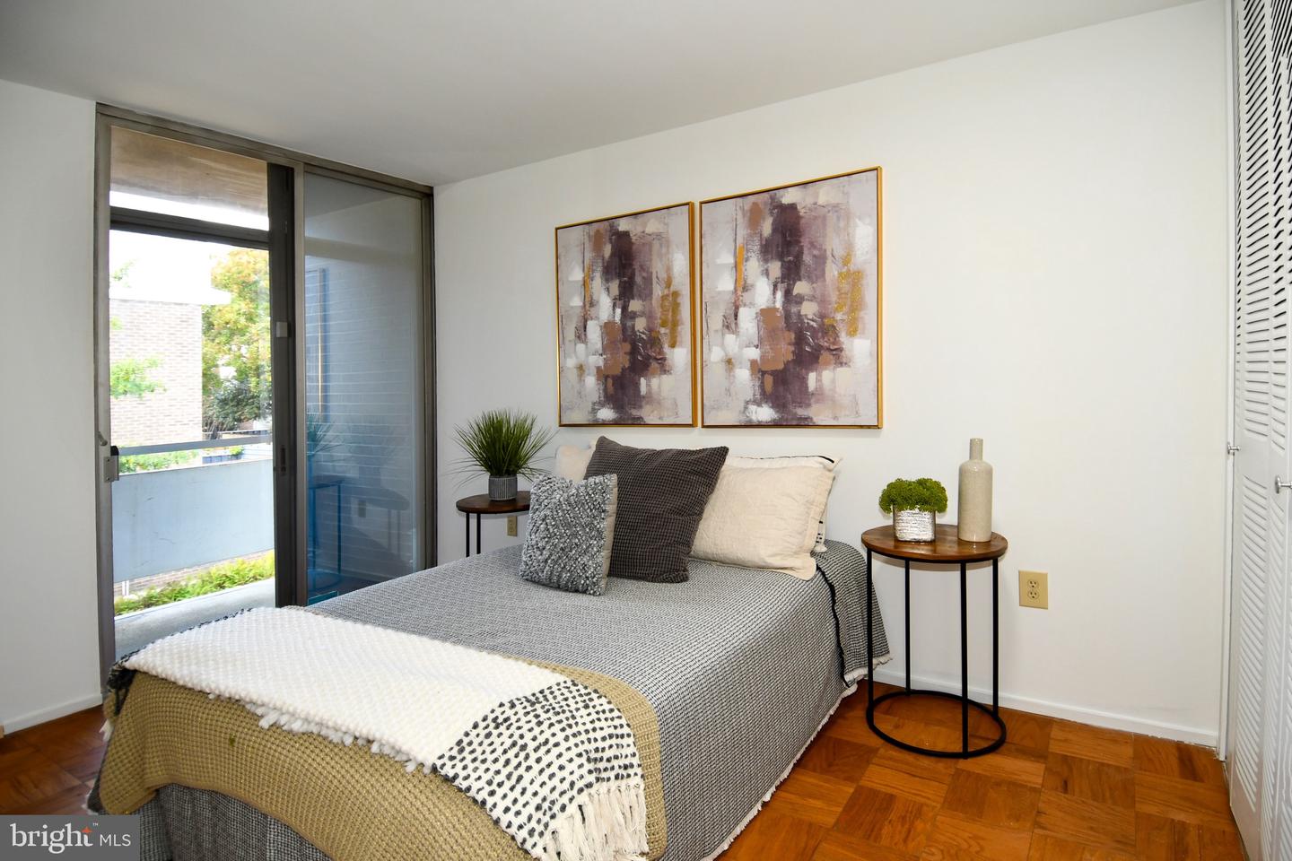 354 N ST SW #354, WASHINGTON, District Of Columbia 20024, 3 Bedrooms Bedrooms, ,1 BathroomBathrooms,Residential,For sale,354 N ST SW #354,DCDC2220332 MLS # DCDC2220332 354 N ST SW #354, WASHINGTON, District Of Columbia 20024, 3 Bedrooms Bedrooms, ,1 BathroomBathrooms,Residential,For sale,354 N ST SW #354,DCDC2220332 MLS # DCDC2220332