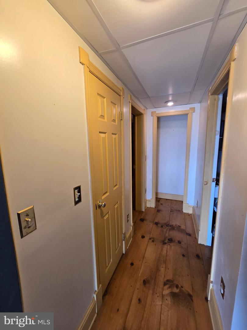 1133 TOMAHAWK TRL TRL, WINCHESTER, Virginia 22602, 3 Bedrooms Bedrooms, 9 Rooms Rooms,2 BathroomsBathrooms,Residential,For sale,1133 TOMAHAWK TRL TRL,VAFV2036660 MLS # VAFV2036660 1133 TOMAHAWK TRL TRL, WINCHESTER, Virginia 22602, 3 Bedrooms Bedrooms, 9 Rooms Rooms,2 BathroomsBathrooms,Residential,For sale,1133 TOMAHAWK TRL TRL,VAFV2036660 MLS # VAFV2036660