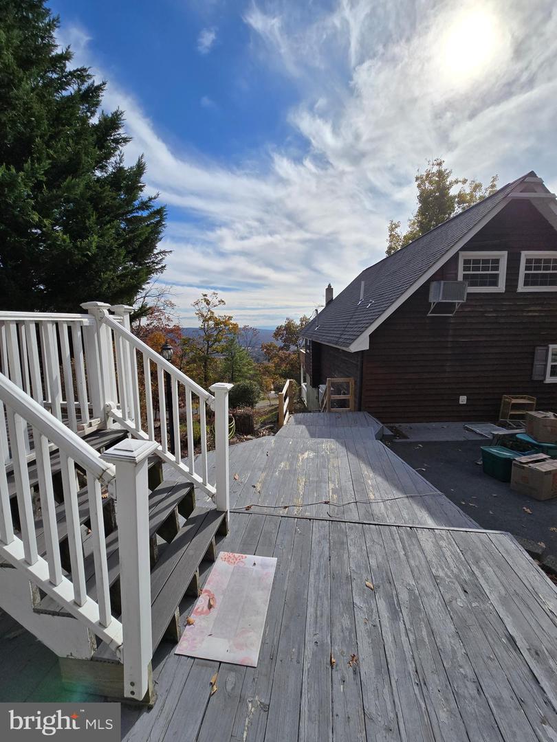 1133 TOMAHAWK TRL TRL, WINCHESTER, Virginia 22602, 3 Bedrooms Bedrooms, 9 Rooms Rooms,2 BathroomsBathrooms,Residential,For sale,1133 TOMAHAWK TRL TRL,VAFV2036660 MLS # VAFV2036660 1133 TOMAHAWK TRL TRL, WINCHESTER, Virginia 22602, 3 Bedrooms Bedrooms, 9 Rooms Rooms,2 BathroomsBathrooms,Residential,For sale,1133 TOMAHAWK TRL TRL,VAFV2036660 MLS # VAFV2036660