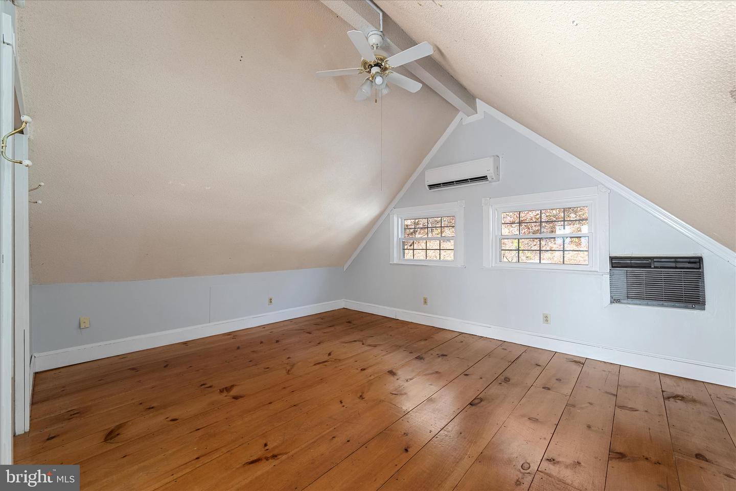 1133 TOMAHAWK TRL TRL, WINCHESTER, Virginia 22602, 3 Bedrooms Bedrooms, 9 Rooms Rooms,2 BathroomsBathrooms,Residential,For sale,1133 TOMAHAWK TRL TRL,VAFV2036660 MLS # VAFV2036660 1133 TOMAHAWK TRL TRL, WINCHESTER, Virginia 22602, 3 Bedrooms Bedrooms, 9 Rooms Rooms,2 BathroomsBathrooms,Residential,For sale,1133 TOMAHAWK TRL TRL,VAFV2036660 MLS # VAFV2036660