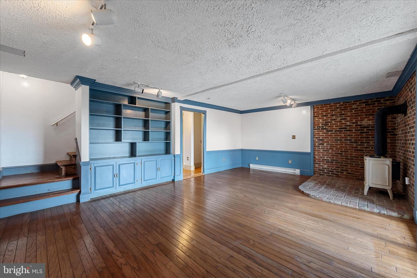 1133 TOMAHAWK TRL TRL, WINCHESTER, Virginia 22602, 3 Bedrooms Bedrooms, 9 Rooms Rooms,2 BathroomsBathrooms,Residential,For sale,1133 TOMAHAWK TRL TRL,VAFV2036660 MLS # VAFV2036660 1133 TOMAHAWK TRL TRL, WINCHESTER, Virginia 22602, 3 Bedrooms Bedrooms, 9 Rooms Rooms,2 BathroomsBathrooms,Residential,For sale,1133 TOMAHAWK TRL TRL,VAFV2036660 MLS # VAFV2036660