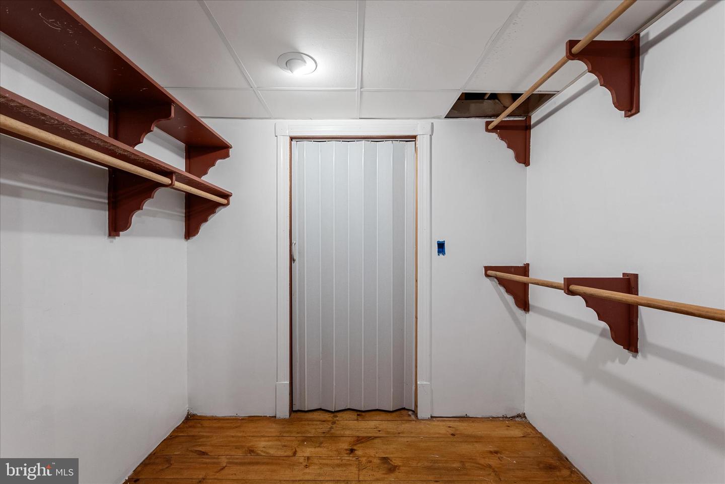 1133 TOMAHAWK TRL TRL, WINCHESTER, Virginia 22602, 3 Bedrooms Bedrooms, 9 Rooms Rooms,2 BathroomsBathrooms,Residential,For sale,1133 TOMAHAWK TRL TRL,VAFV2036660 MLS # VAFV2036660 1133 TOMAHAWK TRL TRL, WINCHESTER, Virginia 22602, 3 Bedrooms Bedrooms, 9 Rooms Rooms,2 BathroomsBathrooms,Residential,For sale,1133 TOMAHAWK TRL TRL,VAFV2036660 MLS # VAFV2036660