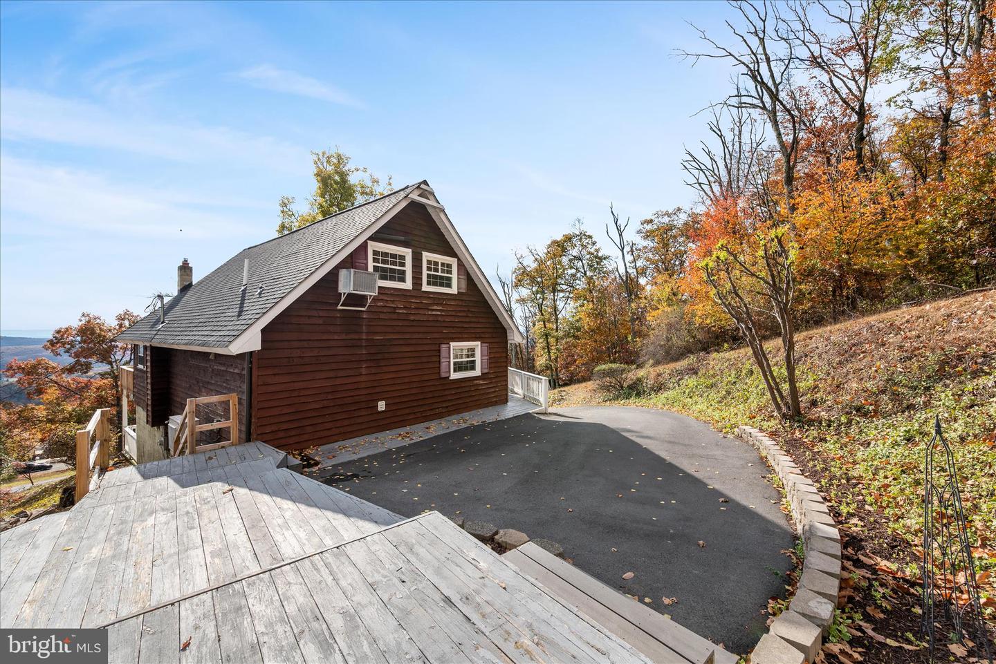 1133 TOMAHAWK TRL TRL, WINCHESTER, Virginia 22602, 3 Bedrooms Bedrooms, 9 Rooms Rooms,2 BathroomsBathrooms,Residential,For sale,1133 TOMAHAWK TRL TRL,VAFV2036660 MLS # VAFV2036660 1133 TOMAHAWK TRL TRL, WINCHESTER, Virginia 22602, 3 Bedrooms Bedrooms, 9 Rooms Rooms,2 BathroomsBathrooms,Residential,For sale,1133 TOMAHAWK TRL TRL,VAFV2036660 MLS # VAFV2036660