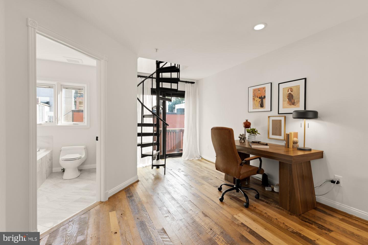 1406 CORCORAN ST NW #C, WASHINGTON, District Of Columbia 20009, 2 Bedrooms Bedrooms, 4 Rooms Rooms,2 BathroomsBathrooms,Residential,For sale,1406 CORCORAN ST NW #C,DCDC2222018 MLS # DCDC2222018 1406 CORCORAN ST NW #C, WASHINGTON, District Of Columbia 20009, 2 Bedrooms Bedrooms, 4 Rooms Rooms,2 BathroomsBathrooms,Residential,For sale,1406 CORCORAN ST NW #C,DCDC2222018 MLS # DCDC2222018