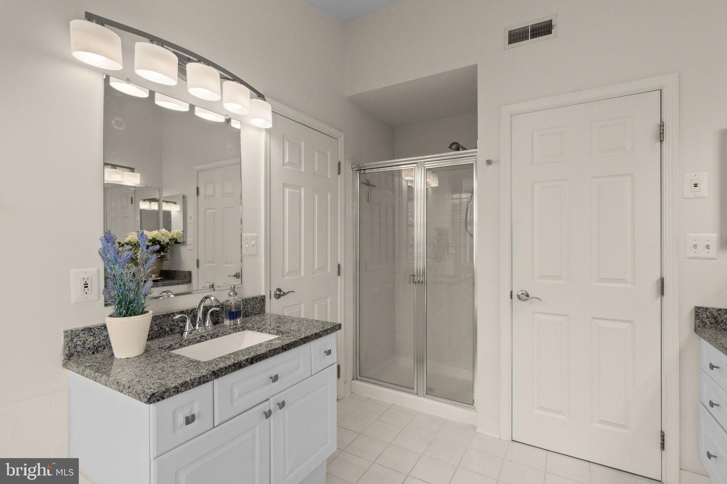 5255 MORNING MIST LN, ALEXANDRIA, Virginia 22312, 3 Bedrooms Bedrooms, ,3 BathroomsBathrooms,Residential,For sale,5255 MORNING MIST LN,VAFX2267698 MLS # VAFX2267698