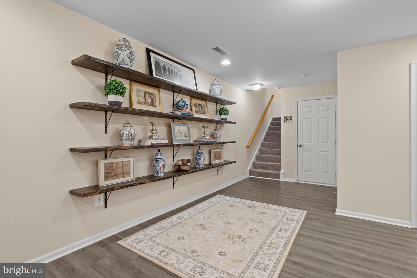 5255 MORNING MIST LN, ALEXANDRIA, Virginia 22312, 3 Bedrooms Bedrooms, ,3 BathroomsBathrooms,Residential,For sale,5255 MORNING MIST LN,VAFX2267698 MLS # VAFX2267698