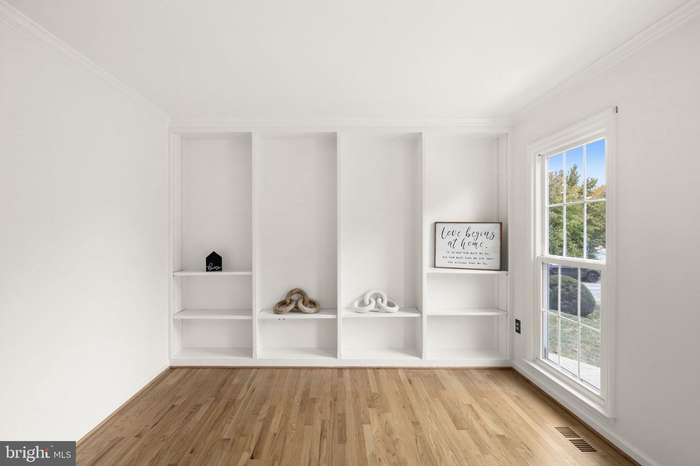 5021 BROOKSHIRE CT E, FREDERICKSBURG, Virginia 22408, 4 Bedrooms Bedrooms, ,3 BathroomsBathrooms,Residential,For sale,5021 BROOKSHIRE CT E,VASP2036378 MLS # VASP2036378 5021 BROOKSHIRE CT E, FREDERICKSBURG, Virginia 22408, 4 Bedrooms Bedrooms, ,3 BathroomsBathrooms,Residential,For sale,5021 BROOKSHIRE CT E,VASP2036378 MLS # VASP2036378