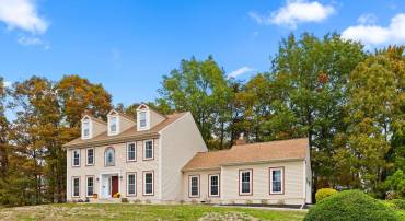 5021 BROOKSHIRE CT E, FREDERICKSBURG, Virginia 22408, 4 Bedrooms Bedrooms, ,3 BathroomsBathrooms,Residential,For sale,5021 BROOKSHIRE CT E,VASP2036378 MLS # VASP2036378