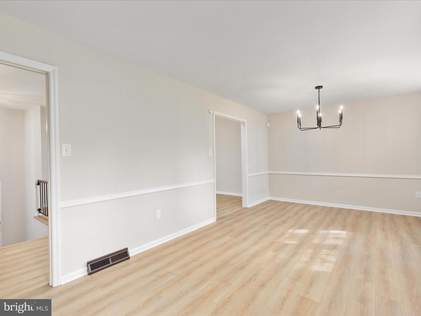 417 OLD WATERFORD RD NW, LEESBURG, Virginia 20176, 6 Bedrooms Bedrooms, ,3 BathroomsBathrooms,Residential,For sale,417 OLD WATERFORD RD NW,VALO2107304 MLS # VALO2107304