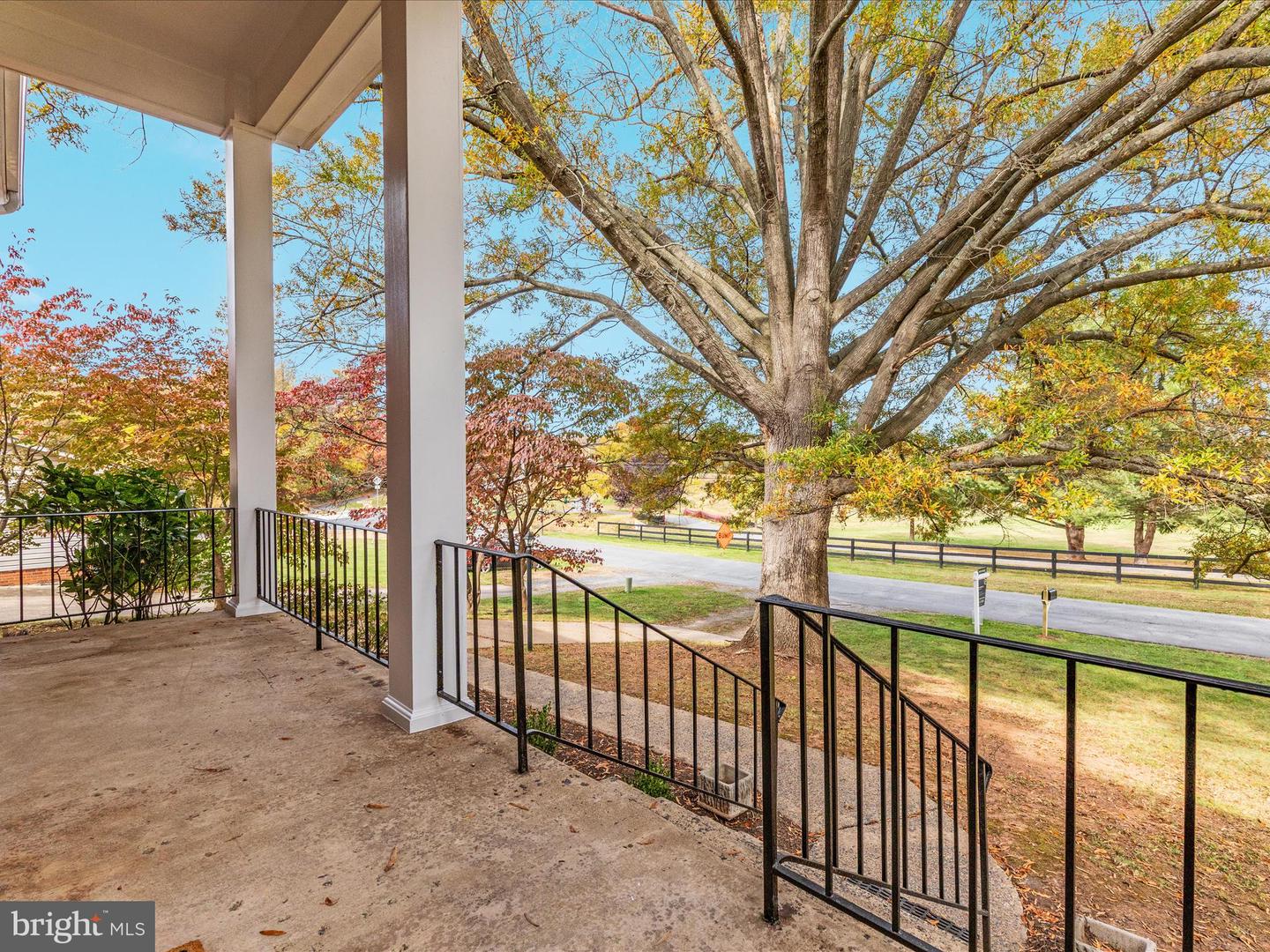 417 OLD WATERFORD RD NW, LEESBURG, Virginia 20176, 6 Bedrooms Bedrooms, ,3 BathroomsBathrooms,Residential,For sale,417 OLD WATERFORD RD NW,VALO2107304 MLS # VALO2107304