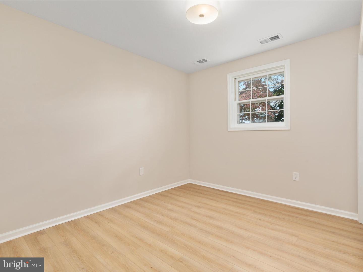 417 OLD WATERFORD RD NW, LEESBURG, Virginia 20176, 6 Bedrooms Bedrooms, ,3 BathroomsBathrooms,Residential,For sale,417 OLD WATERFORD RD NW,VALO2107304 MLS # VALO2107304