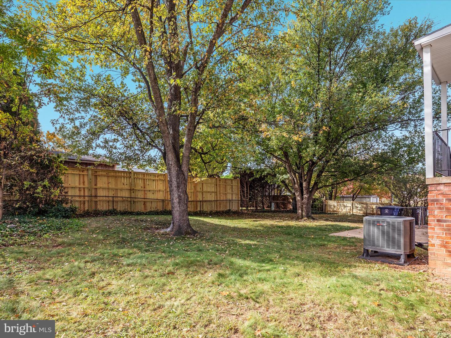 417 OLD WATERFORD RD NW, LEESBURG, Virginia 20176, 6 Bedrooms Bedrooms, ,3 BathroomsBathrooms,Residential,For sale,417 OLD WATERFORD RD NW,VALO2107304 MLS # VALO2107304