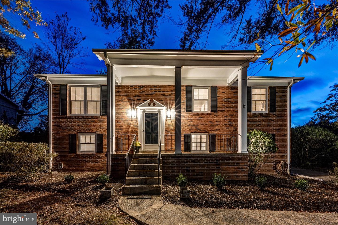 417 OLD WATERFORD RD NW, LEESBURG, Virginia 20176, 6 Bedrooms Bedrooms, ,3 BathroomsBathrooms,Residential,For sale,417 OLD WATERFORD RD NW,VALO2107304 MLS # VALO2107304