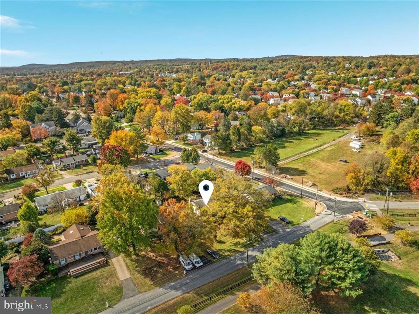 417 OLD WATERFORD RD NW, LEESBURG, Virginia 20176, 6 Bedrooms Bedrooms, ,3 BathroomsBathrooms,Residential,For sale,417 OLD WATERFORD RD NW,VALO2107304 MLS # VALO2107304