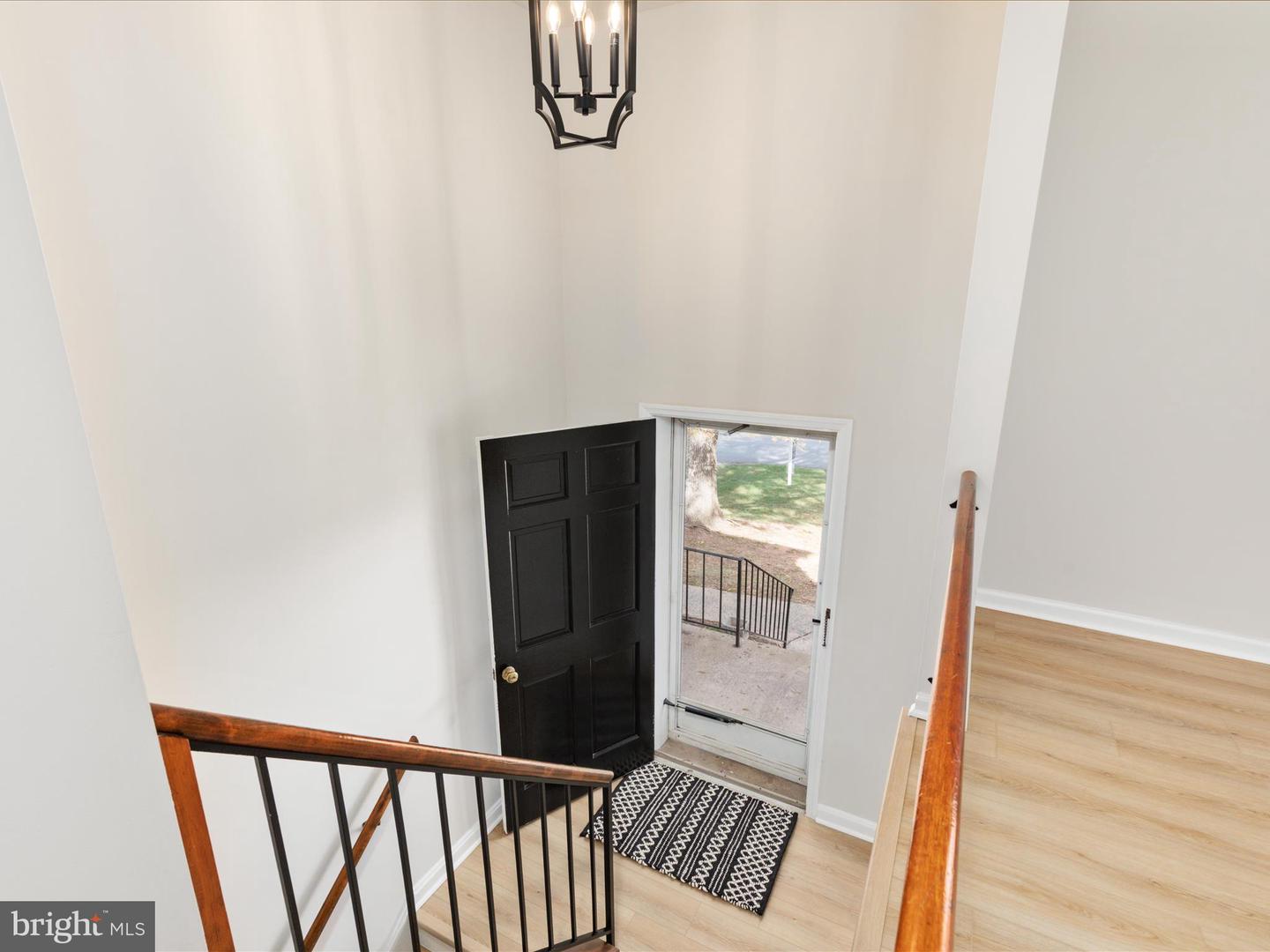 417 OLD WATERFORD RD NW, LEESBURG, Virginia 20176, 6 Bedrooms Bedrooms, ,3 BathroomsBathrooms,Residential,For sale,417 OLD WATERFORD RD NW,VALO2107304 MLS # VALO2107304