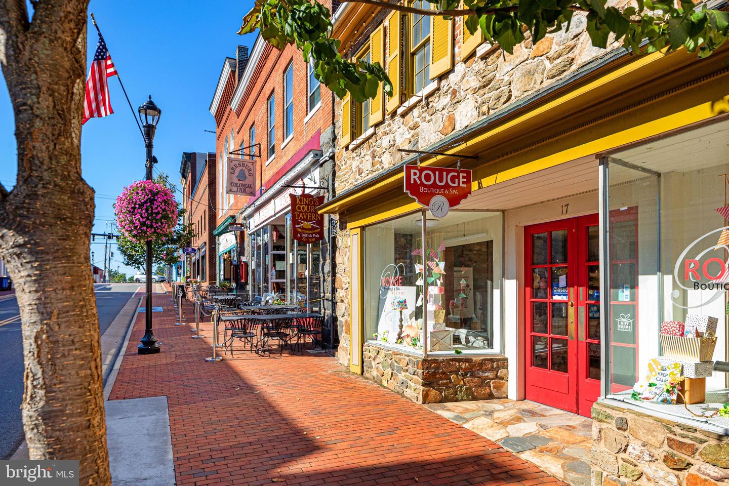 417 OLD WATERFORD RD NW, LEESBURG, Virginia 20176, 6 Bedrooms Bedrooms, ,3 BathroomsBathrooms,Residential,For sale,417 OLD WATERFORD RD NW,VALO2107304 MLS # VALO2107304