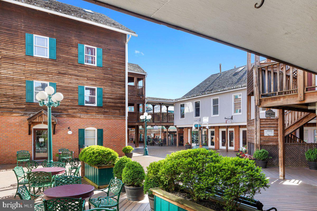 417 OLD WATERFORD RD NW, LEESBURG, Virginia 20176, 6 Bedrooms Bedrooms, ,3 BathroomsBathrooms,Residential,For sale,417 OLD WATERFORD RD NW,VALO2107304 MLS # VALO2107304