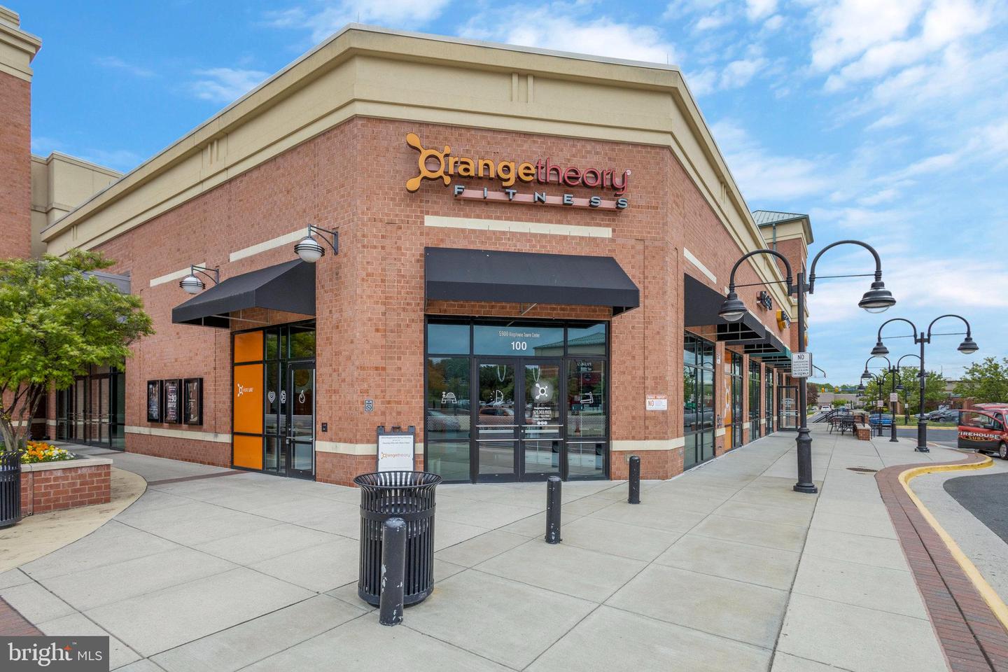 6342 FRANCONIA COMMONS DR, ALEXANDRIA, Virginia 22310, 3 Bedrooms Bedrooms, ,3 BathroomsBathrooms,Residential,For sale,6342 FRANCONIA COMMONS DR,VAFX2268584 MLS # VAFX2268584 6342 FRANCONIA COMMONS DR, ALEXANDRIA, Virginia 22310, 3 Bedrooms Bedrooms, ,3 BathroomsBathrooms,Residential,For sale,6342 FRANCONIA COMMONS DR,VAFX2268584 MLS # VAFX2268584