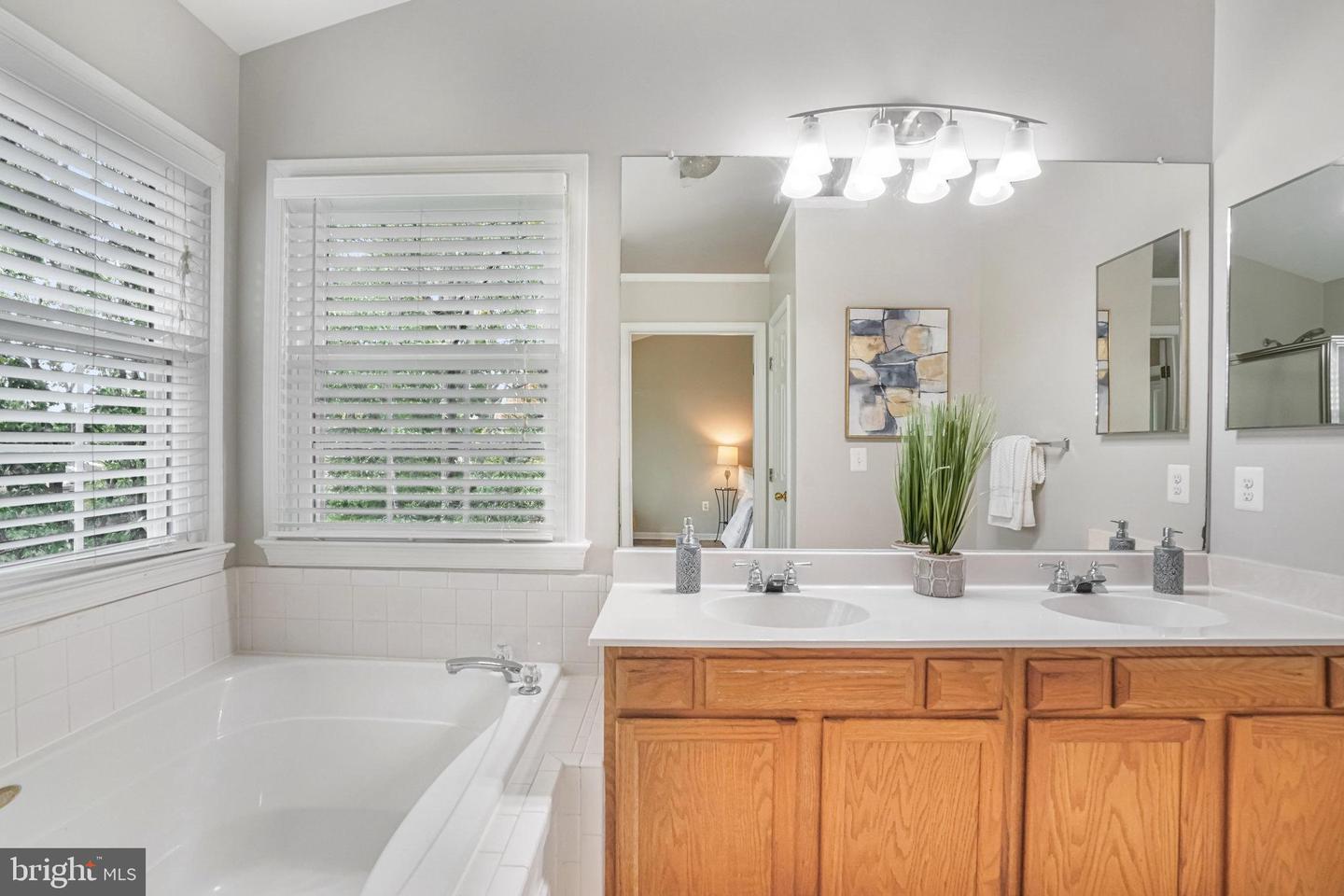 6342 FRANCONIA COMMONS DR, ALEXANDRIA, Virginia 22310, 3 Bedrooms Bedrooms, ,3 BathroomsBathrooms,Residential,For sale,6342 FRANCONIA COMMONS DR,VAFX2268584 MLS # VAFX2268584 6342 FRANCONIA COMMONS DR, ALEXANDRIA, Virginia 22310, 3 Bedrooms Bedrooms, ,3 BathroomsBathrooms,Residential,For sale,6342 FRANCONIA COMMONS DR,VAFX2268584 MLS # VAFX2268584