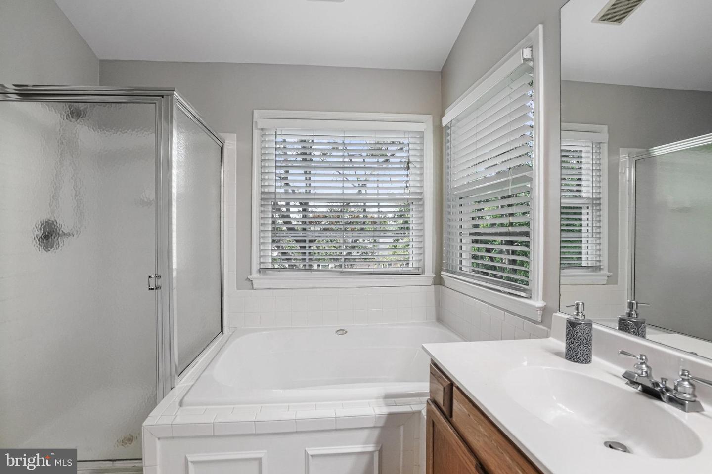 6342 FRANCONIA COMMONS DR, ALEXANDRIA, Virginia 22310, 3 Bedrooms Bedrooms, ,3 BathroomsBathrooms,Residential,For sale,6342 FRANCONIA COMMONS DR,VAFX2268584 MLS # VAFX2268584 6342 FRANCONIA COMMONS DR, ALEXANDRIA, Virginia 22310, 3 Bedrooms Bedrooms, ,3 BathroomsBathrooms,Residential,For sale,6342 FRANCONIA COMMONS DR,VAFX2268584 MLS # VAFX2268584