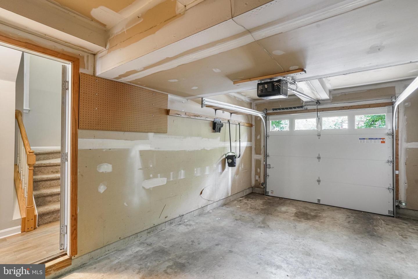 6342 FRANCONIA COMMONS DR, ALEXANDRIA, Virginia 22310, 3 Bedrooms Bedrooms, ,3 BathroomsBathrooms,Residential,For sale,6342 FRANCONIA COMMONS DR,VAFX2268584 MLS # VAFX2268584 6342 FRANCONIA COMMONS DR, ALEXANDRIA, Virginia 22310, 3 Bedrooms Bedrooms, ,3 BathroomsBathrooms,Residential,For sale,6342 FRANCONIA COMMONS DR,VAFX2268584 MLS # VAFX2268584