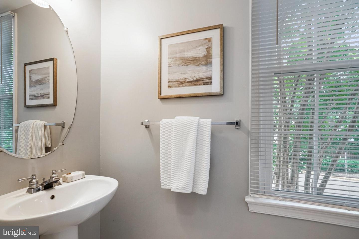 6342 FRANCONIA COMMONS DR, ALEXANDRIA, Virginia 22310, 3 Bedrooms Bedrooms, ,3 BathroomsBathrooms,Residential,For sale,6342 FRANCONIA COMMONS DR,VAFX2268584 MLS # VAFX2268584 6342 FRANCONIA COMMONS DR, ALEXANDRIA, Virginia 22310, 3 Bedrooms Bedrooms, ,3 BathroomsBathrooms,Residential,For sale,6342 FRANCONIA COMMONS DR,VAFX2268584 MLS # VAFX2268584