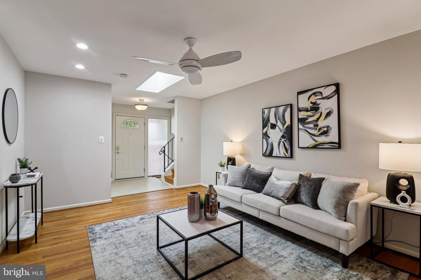 2638 BOWLING GREEN DR, VIENNA, Virginia 22180, 4 Bedrooms Bedrooms, ,2 BathroomsBathrooms,Residential,For sale,2638 BOWLING GREEN DR,VAFX2268866 MLS # VAFX2268866