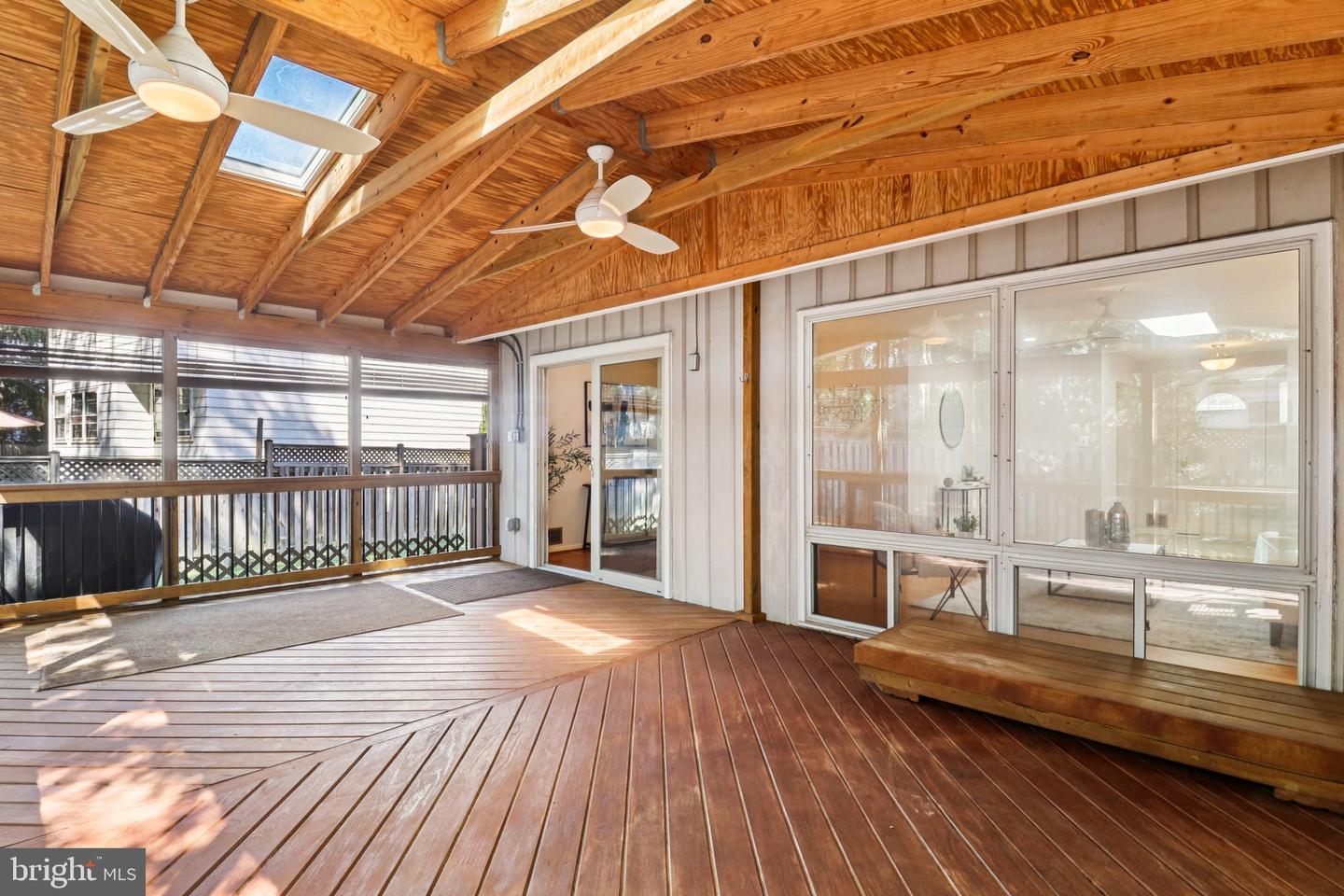 2638 BOWLING GREEN DR, VIENNA, Virginia 22180, 4 Bedrooms Bedrooms, ,2 BathroomsBathrooms,Residential,For sale,2638 BOWLING GREEN DR,VAFX2268866 MLS # VAFX2268866