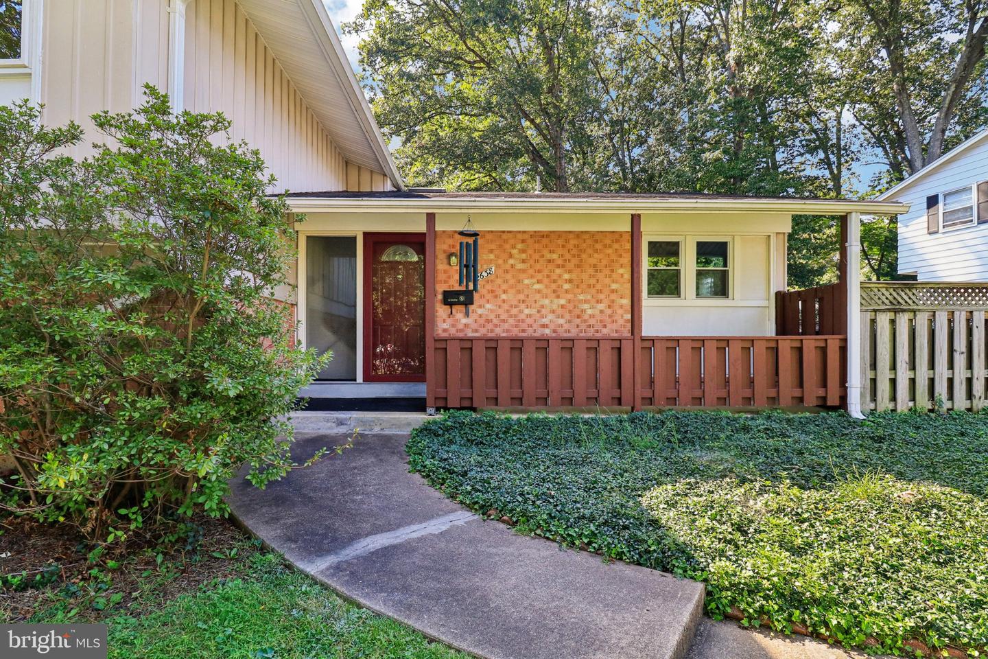 2638 BOWLING GREEN DR, VIENNA, Virginia 22180, 4 Bedrooms Bedrooms, ,2 BathroomsBathrooms,Residential,For sale,2638 BOWLING GREEN DR,VAFX2268866 MLS # VAFX2268866