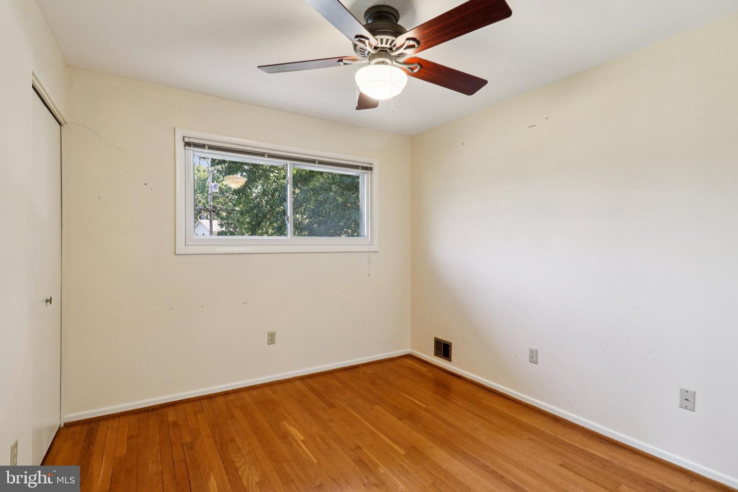 2638 BOWLING GREEN DR, VIENNA, Virginia 22180, 4 Bedrooms Bedrooms, ,2 BathroomsBathrooms,Residential,For sale,2638 BOWLING GREEN DR,VAFX2268866 MLS # VAFX2268866