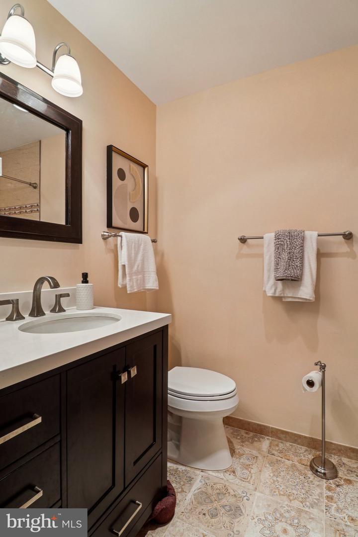 2638 BOWLING GREEN DR, VIENNA, Virginia 22180, 4 Bedrooms Bedrooms, ,2 BathroomsBathrooms,Residential,For sale,2638 BOWLING GREEN DR,VAFX2268866 MLS # VAFX2268866