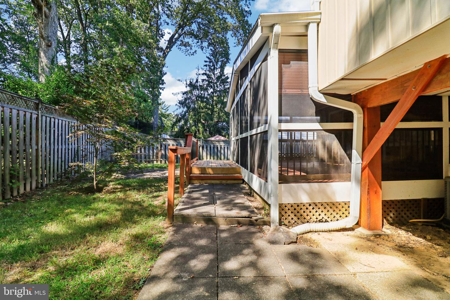 2638 BOWLING GREEN DR, VIENNA, Virginia 22180, 4 Bedrooms Bedrooms, ,2 BathroomsBathrooms,Residential,For sale,2638 BOWLING GREEN DR,VAFX2268866 MLS # VAFX2268866