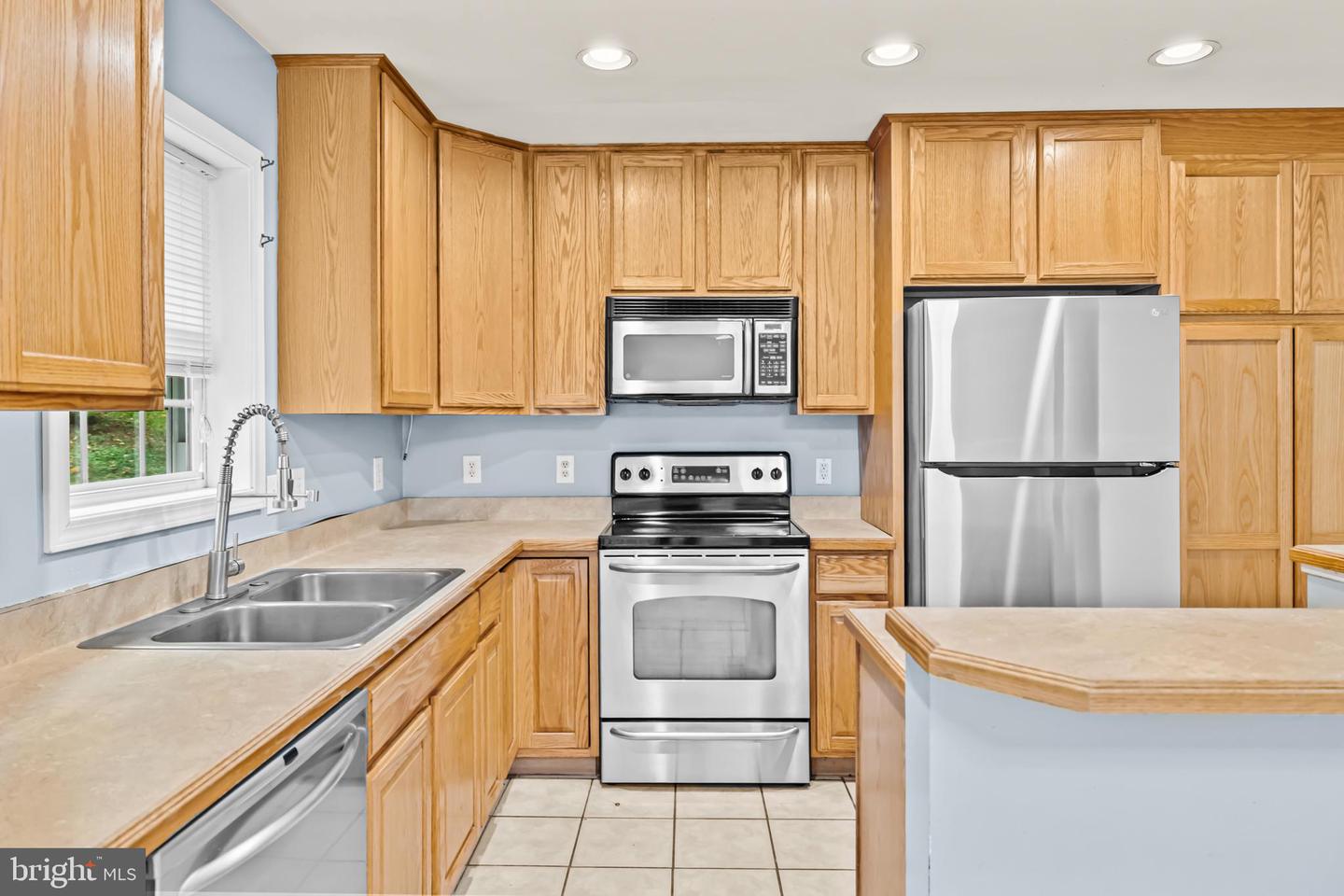 8008 WASHINGTON DR, KING GEORGE, Virginia 22485, 5 Bedrooms Bedrooms, ,3 BathroomsBathrooms,Residential,For sale,8008 WASHINGTON DR,VAKG2007050 MLS # VAKG2007050 8008 WASHINGTON DR, KING GEORGE, Virginia 22485, 5 Bedrooms Bedrooms, ,3 BathroomsBathrooms,Residential,For sale,8008 WASHINGTON DR,VAKG2007050 MLS # VAKG2007050